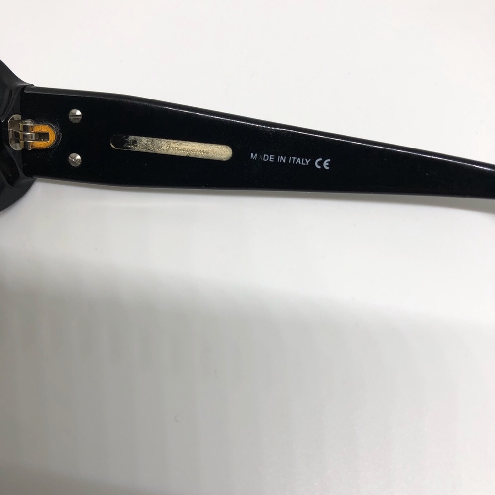 SOLD!! Vintage Salvatore Ferragamo Sunglasses - Picture 5 of 5